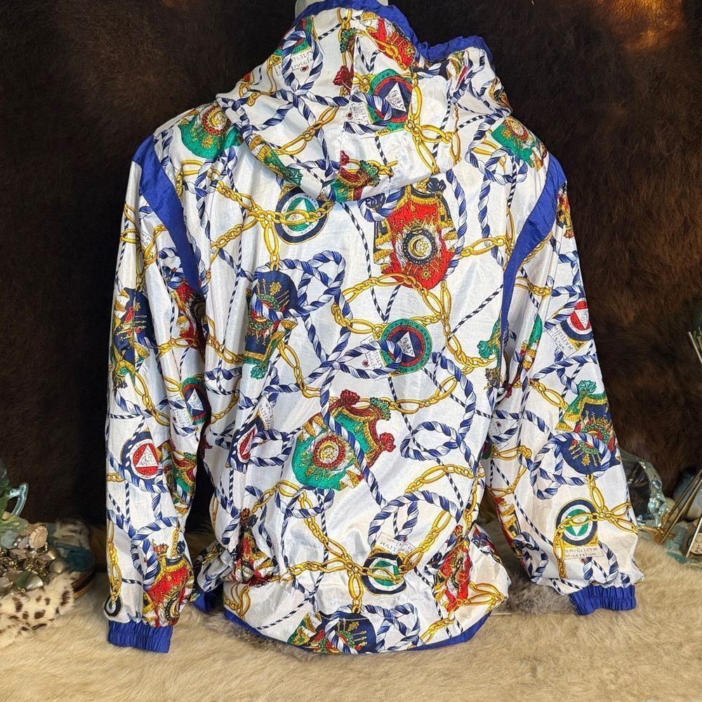 Colorful Patterned Hooded Jacket - Picture 5 of 7